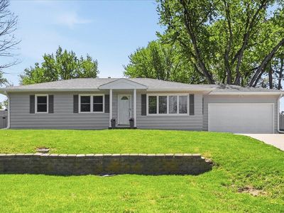 135 Crown Rd, Council Bluffs, IA, 51503