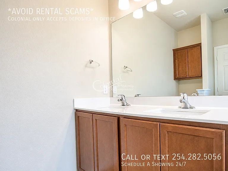 5819 Ambrose Cir — Photo 16