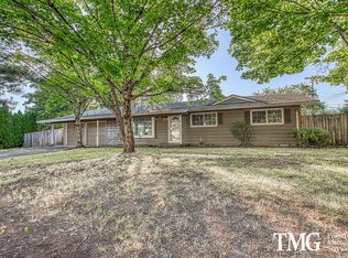 319 N Garrison Rd, Vancouver, WA 98664