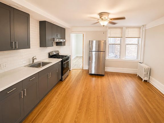2nd image of 240 Suydam St #1