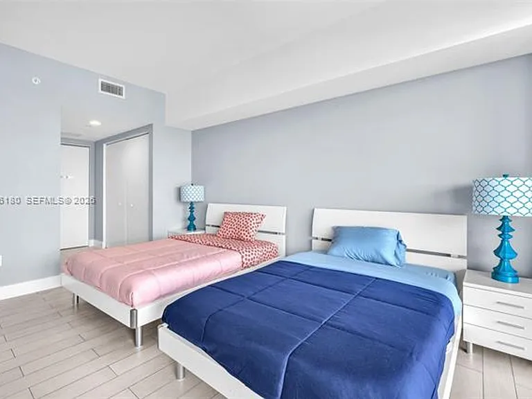 2602 E Halladale Cu #T3105 — Photo 33