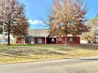 1501 N Broadway St, Stigler, OK 74462