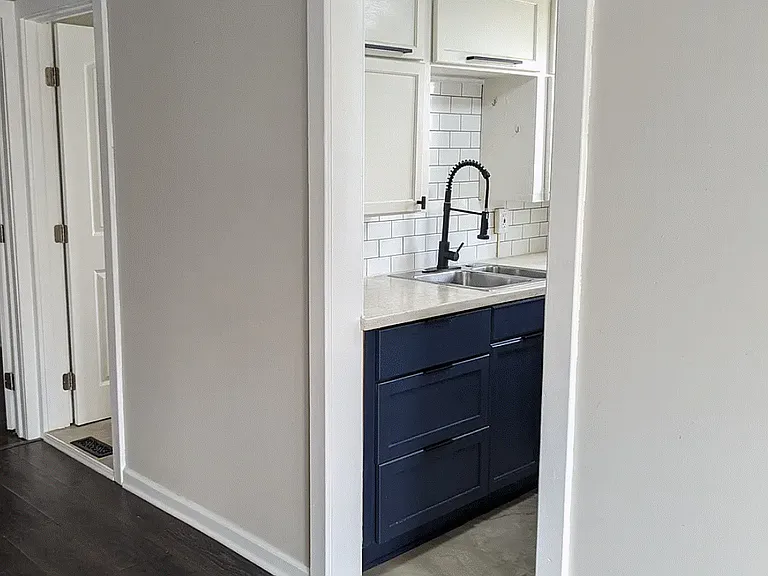 246 5th St NW #3 — Photo 5