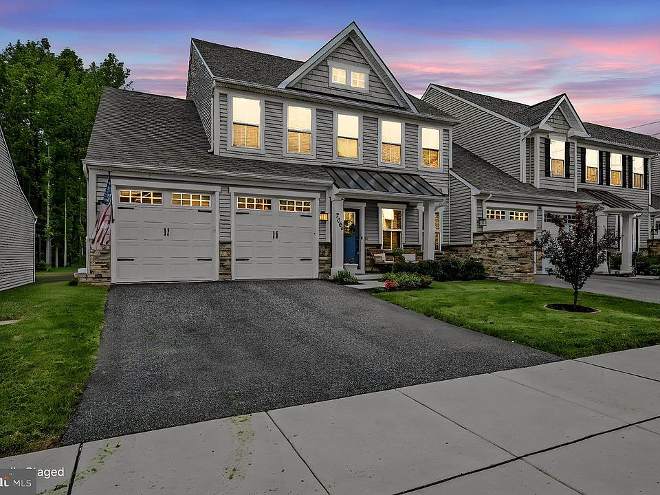 1st image of 2004 Rivers Dr