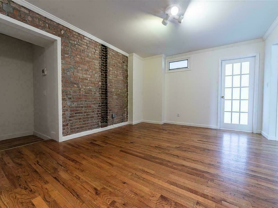 1st image of 230 E 7th St #4CC