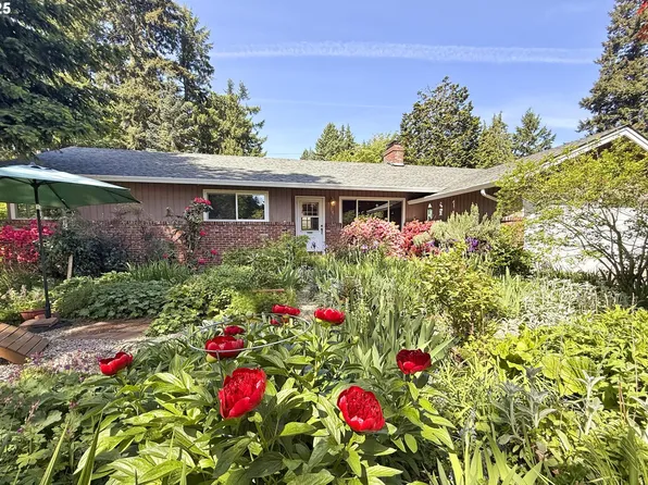 806 SE 94th Ave, Vancouver, WA 98664