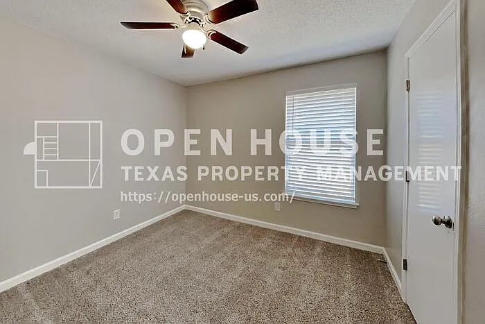 709 Stonebrooke Dr — Photo 15