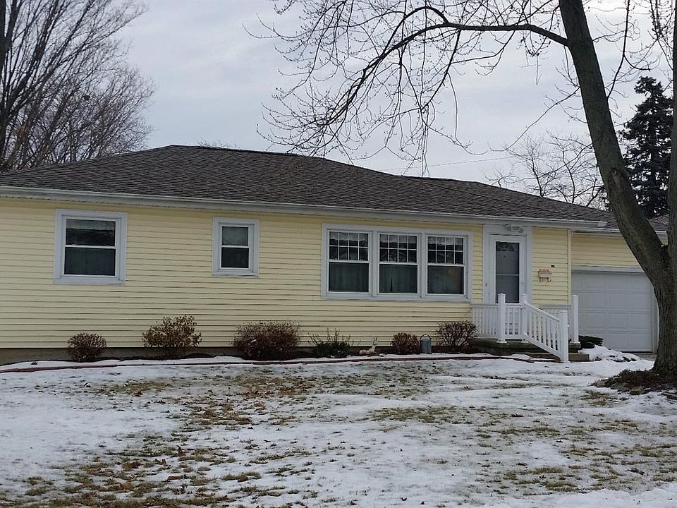1st image of 126 Elmer St