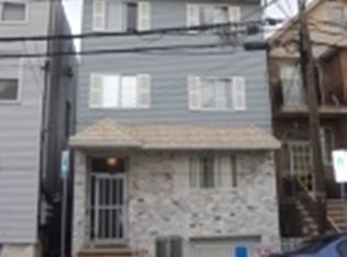126 Prospect St #3, Newark, NJ 07105