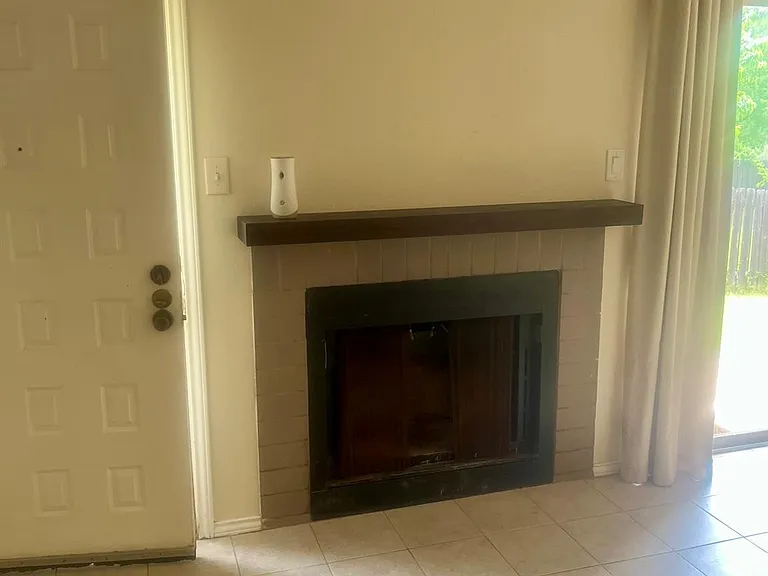 426 Sailmaster St — Photo 3