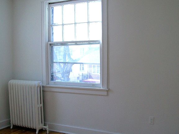 5th image of 2807 Edgewood Ave