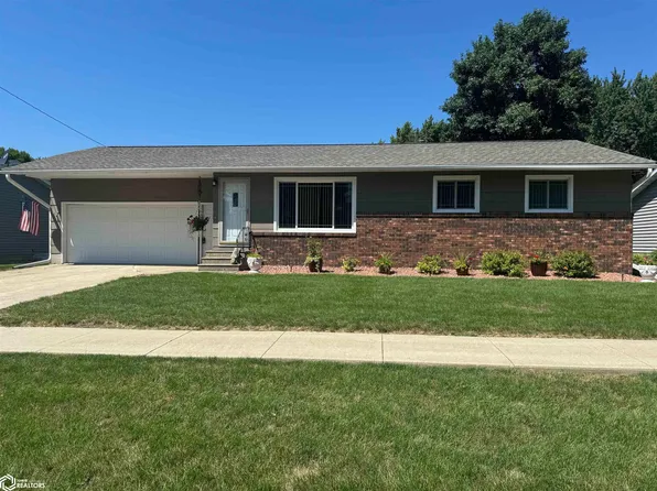 202 E Sesame St, Garner, IA 50438