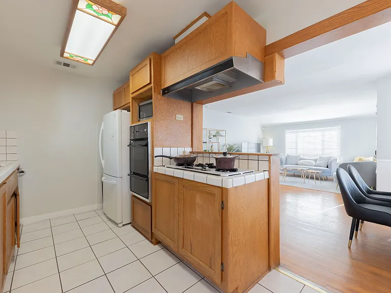 4109 Lynd Ave — Photo 12