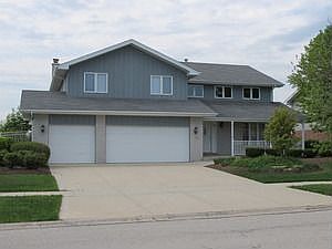 1st image of 7927 Lakeside Dr