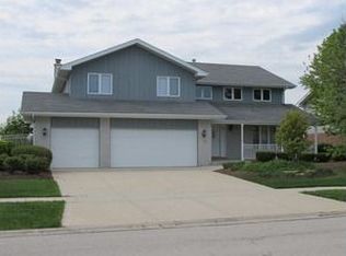 7927 Lakeside Dr, Tinley Park, IL 60487