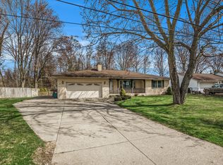 824 Winslow Ct, Muskegon, MI