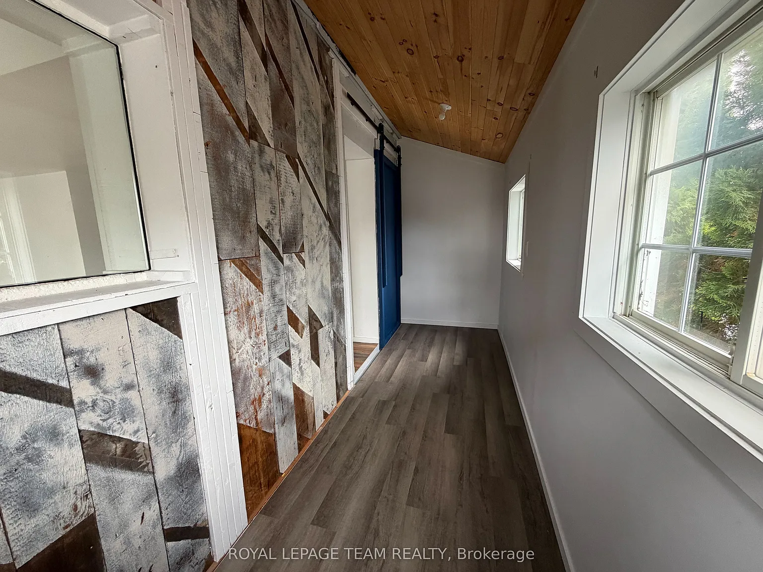 1 bed, $2,300 — Photo 3