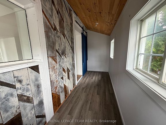 3rd image of 27 Poplar St