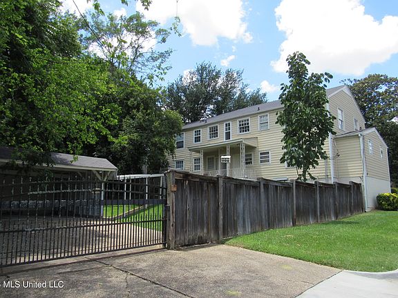 4th image of 1055 Carlisle St APT D