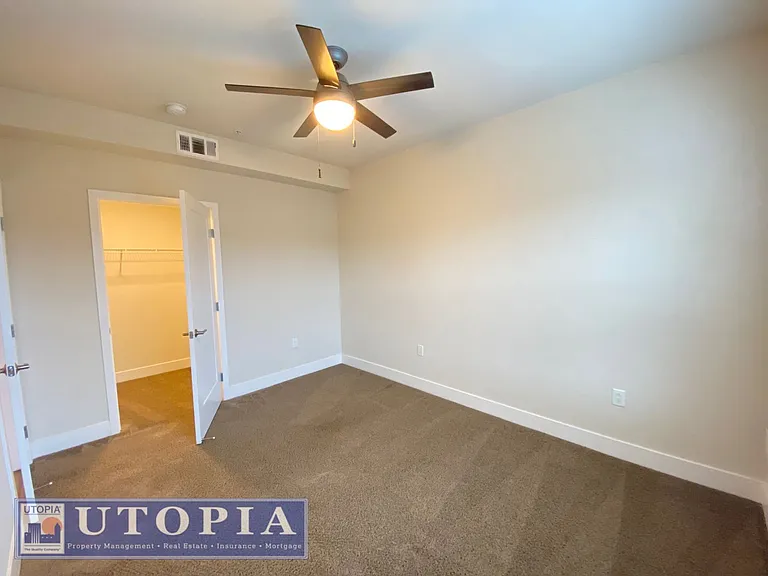 716 Darwin St #304 — Photo 9