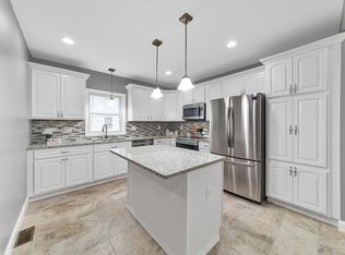 140 W Alvord St, Springfield, MA 01108