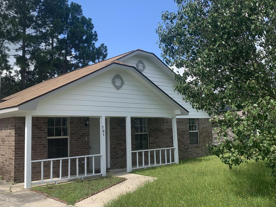 1st image of 707 Kadi Ln