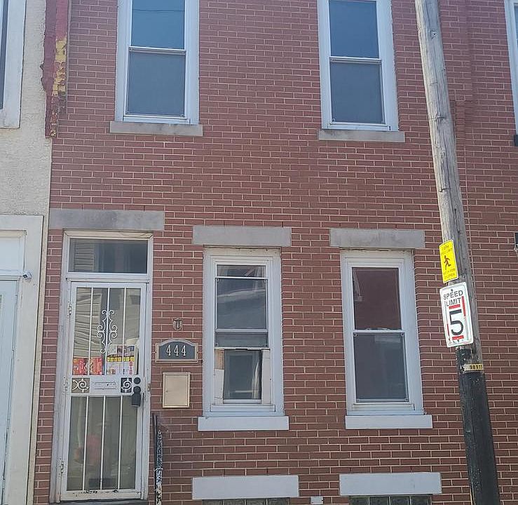 1st image of 444 W Carey St