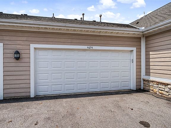 4th image of 4694 Cobblestone Dr