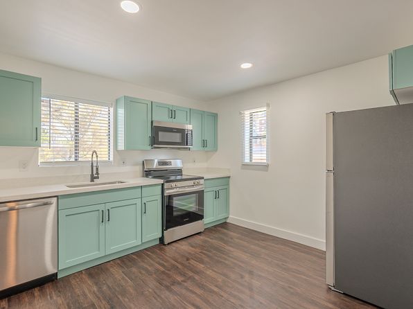 377 N 4th Ave #9