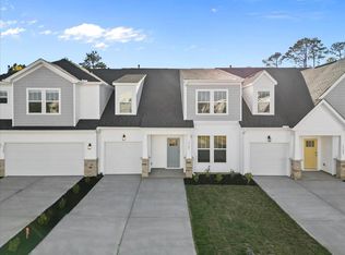 1707 Viscount Dr, Spartanburg, SC 29301