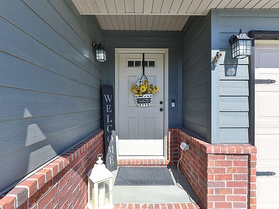 3rd image of 4226 Rome Avenue