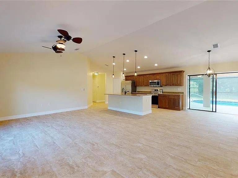 4851 Kennett St — Photo 8