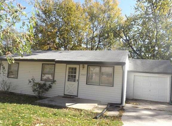 5th image of 7307 NE 51st St
