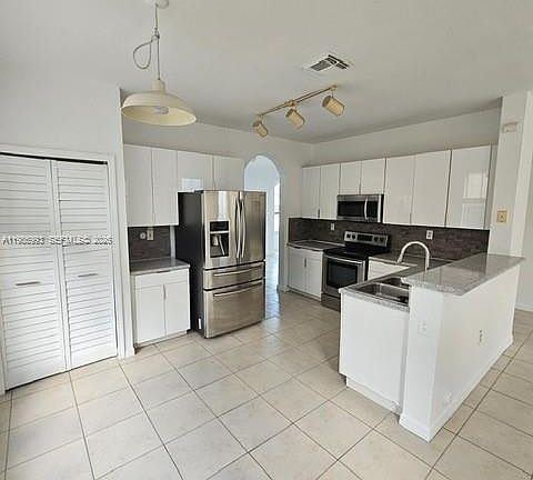 3rd image of 11151 SW 241st St