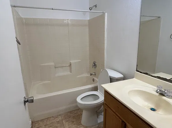 158 S 110th St #158, Mesa, AZ 85208