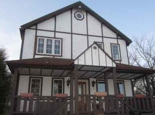 807 Parkview St FLOOR 1, Joliet, IL 60436