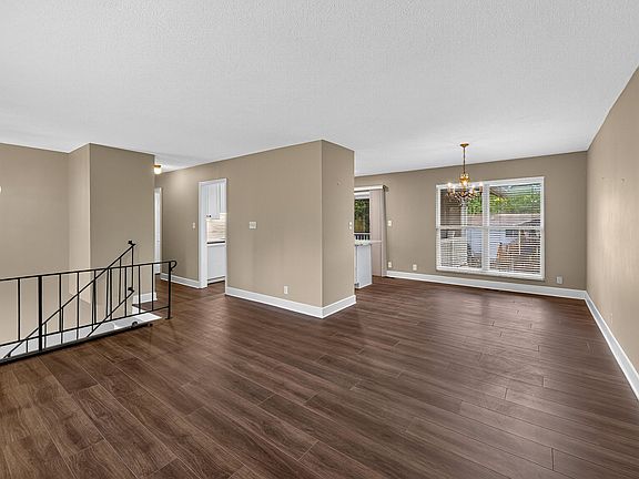 4th image of 229 Newport Rd