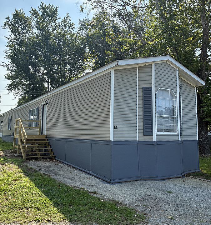 1st image of 1305 N Floyd St #50
