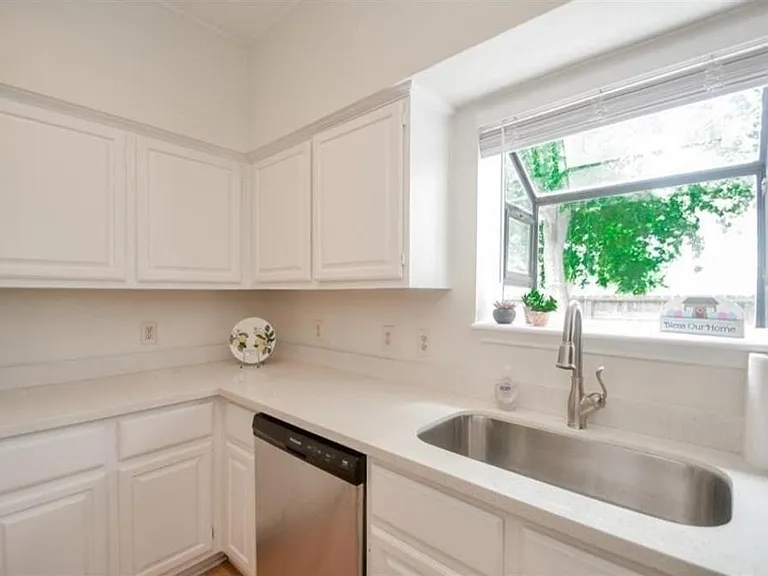 1103 Dulles Ave #604 — Photo 10