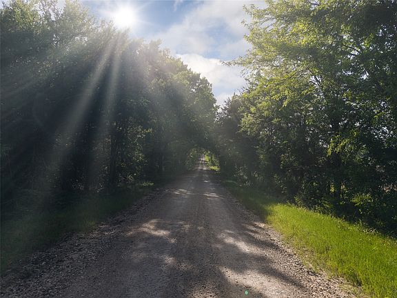 5th image of 455 County Road 3395