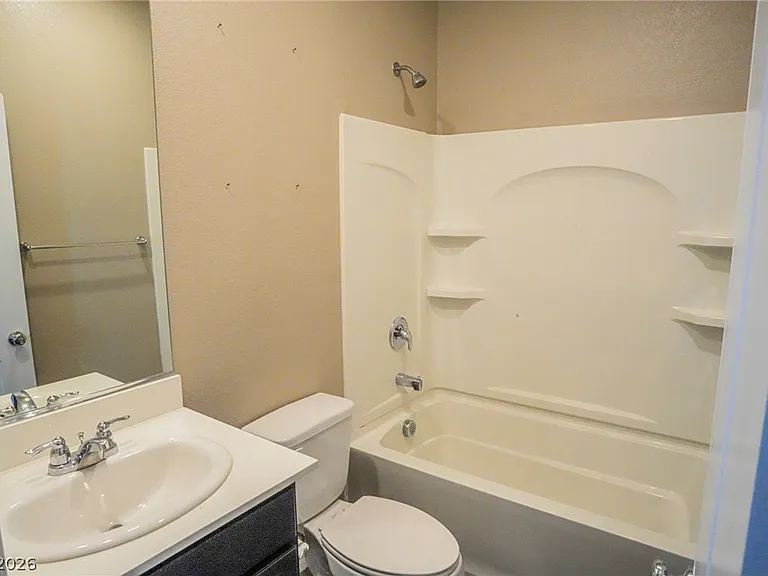 4525 Cougar Ave — Photo 12