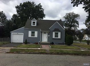 67 Rowland Ave, Hackensack, NJ 07601