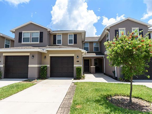 2nd image of 221 E Pisa Pl