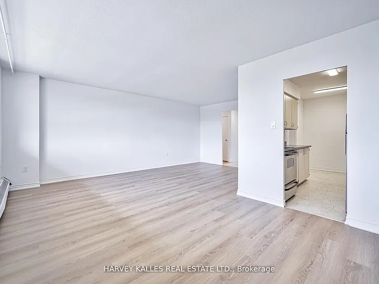 2000 Sheppard Ave W #1208 — Photo 16