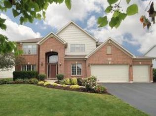 2607 Champion Rd, Naperville, IL 60564