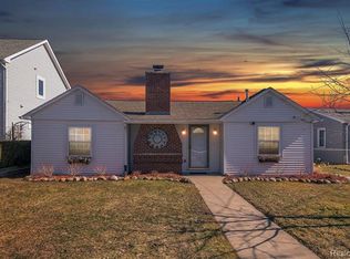 9731 Beverly Dr, Pinckney, MI 48169