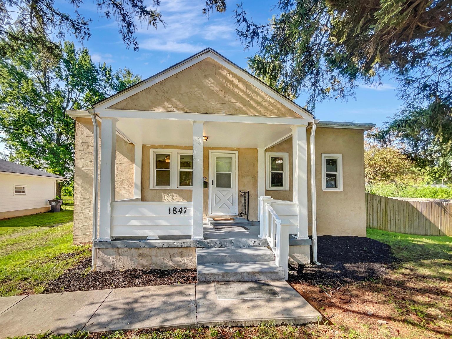 1847 Elmore Ave, Columbus, OH 43224 Zillow