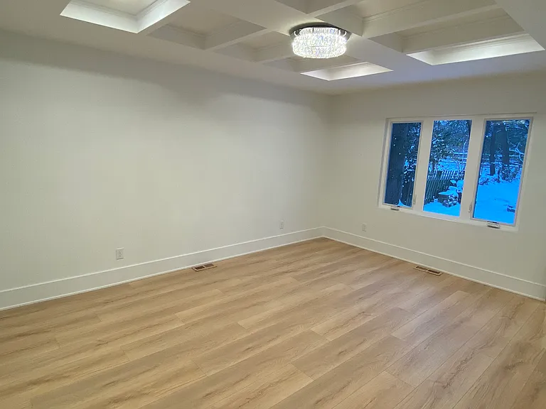 421 S Union St — Photo 14