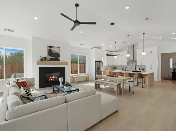 1510 Mission Ave, Carmichael, CA 95608