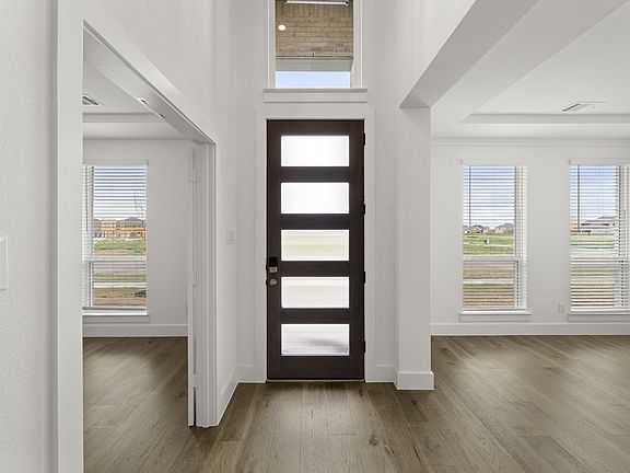 7th image of this home